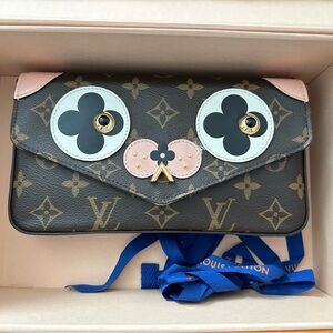 Louis Vuitton Monogram Valentine Dog Pochette Felicie Chain Crossbody